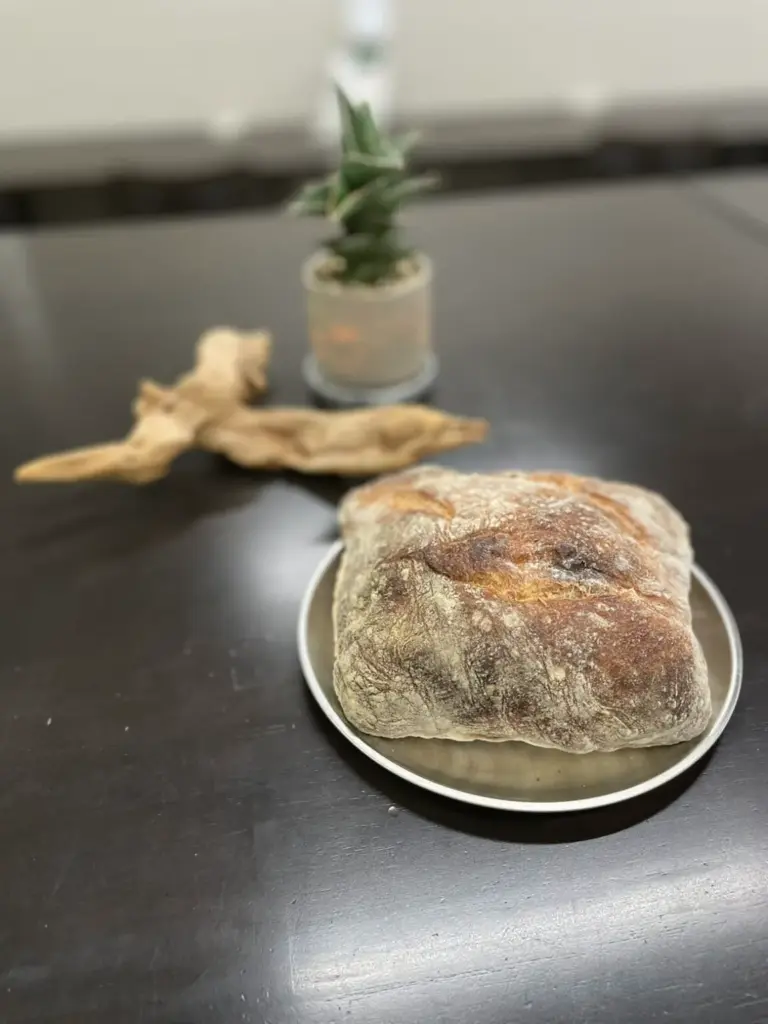ハード系のパンの写真