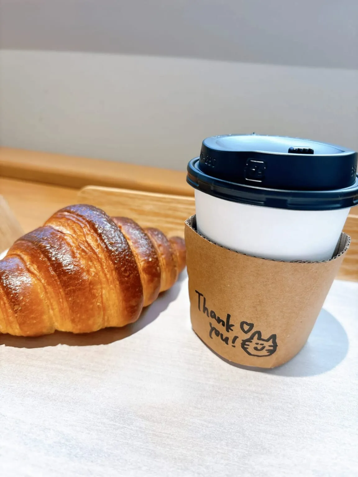 パンとドリンクの写真