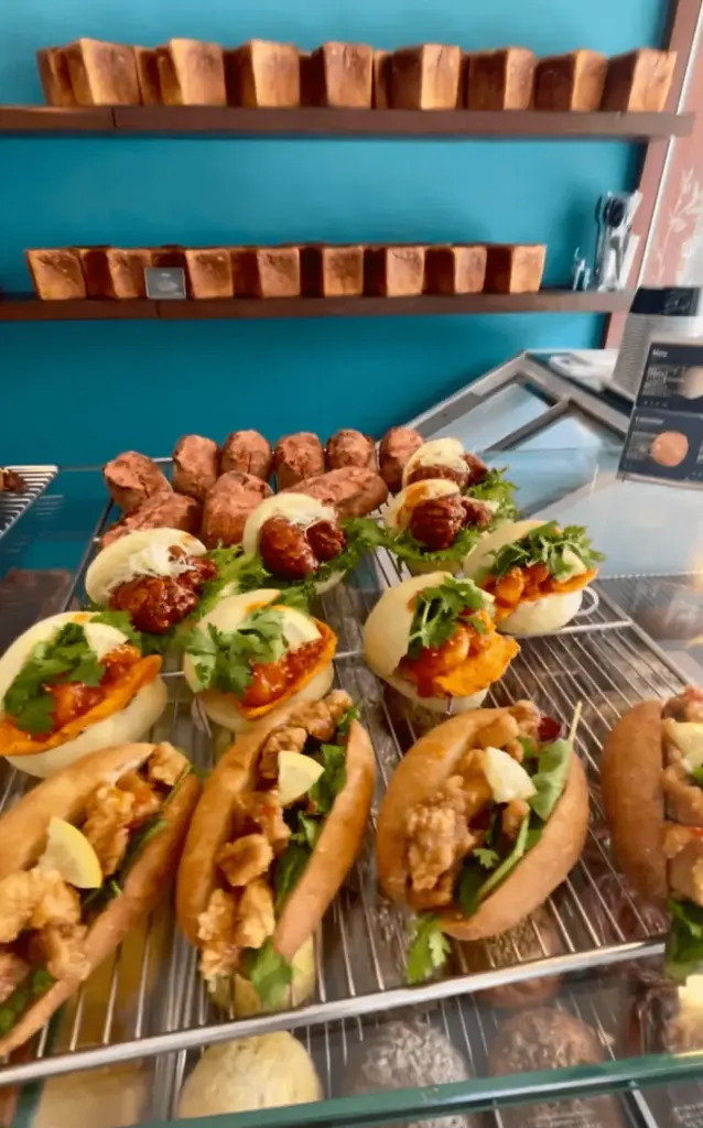 パンの陳列画像